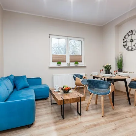 Spacious Near Wolin National Park By Renters شقة مينززدرويه